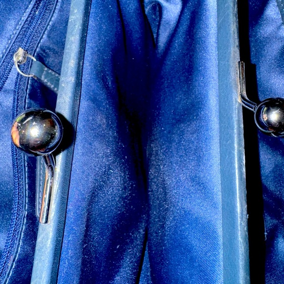 Unique Coach multi color purse - Picture 6 of 6